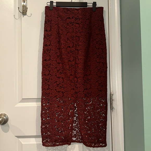 💋 Zara Lace Pencil Skirt - Picture 4 of 7